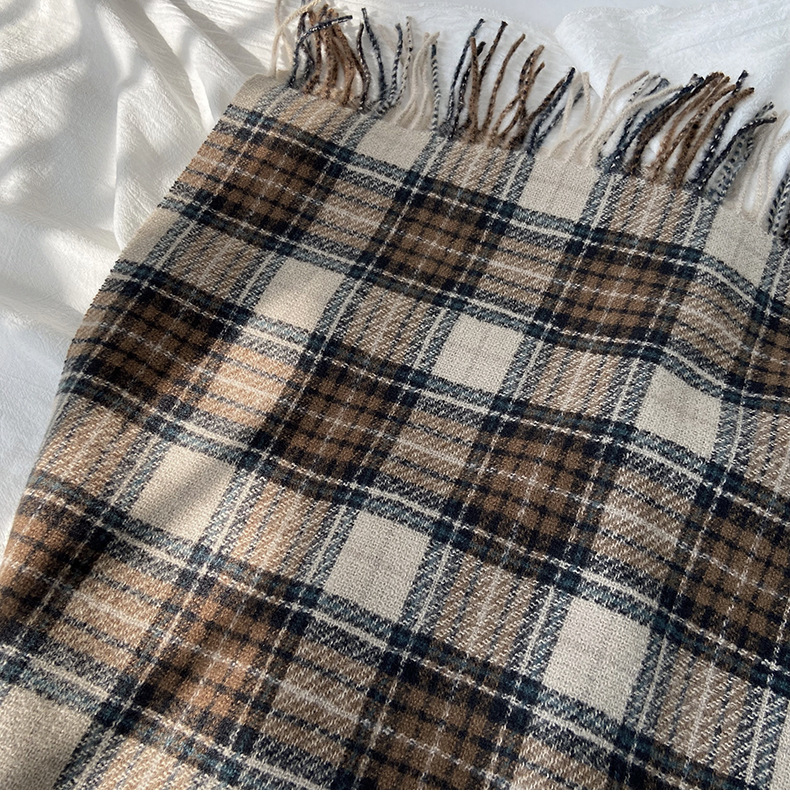 一件代发格子围巾女秋冬学生新款围脖韩系流苏高级氛围感保暖情侣百搭披肩地摊批发详情21