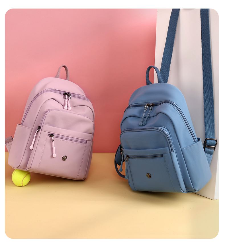 新款大容量双肩包百搭轻便尼龙包简约潮搭旅行包都市风靓丽背包详情5