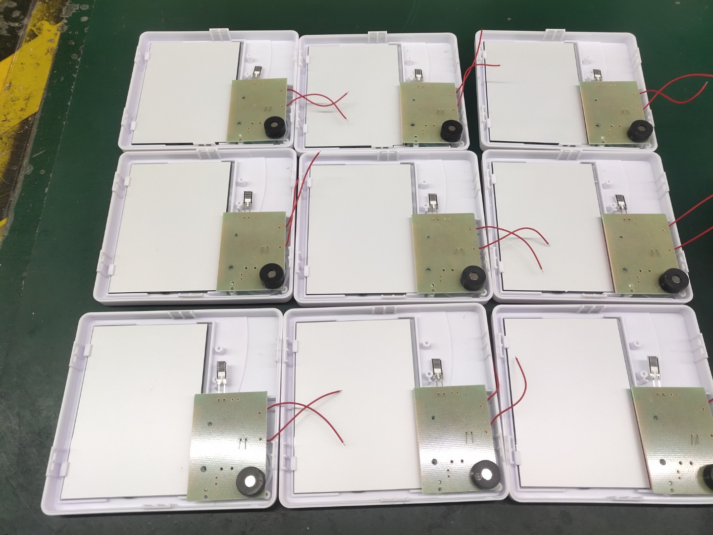 Wholesale of HTC-1 electronic temperature and humidity meters, indoor thermometers, household alarm clocks, pet room thermometers and clocks from the source pic 14