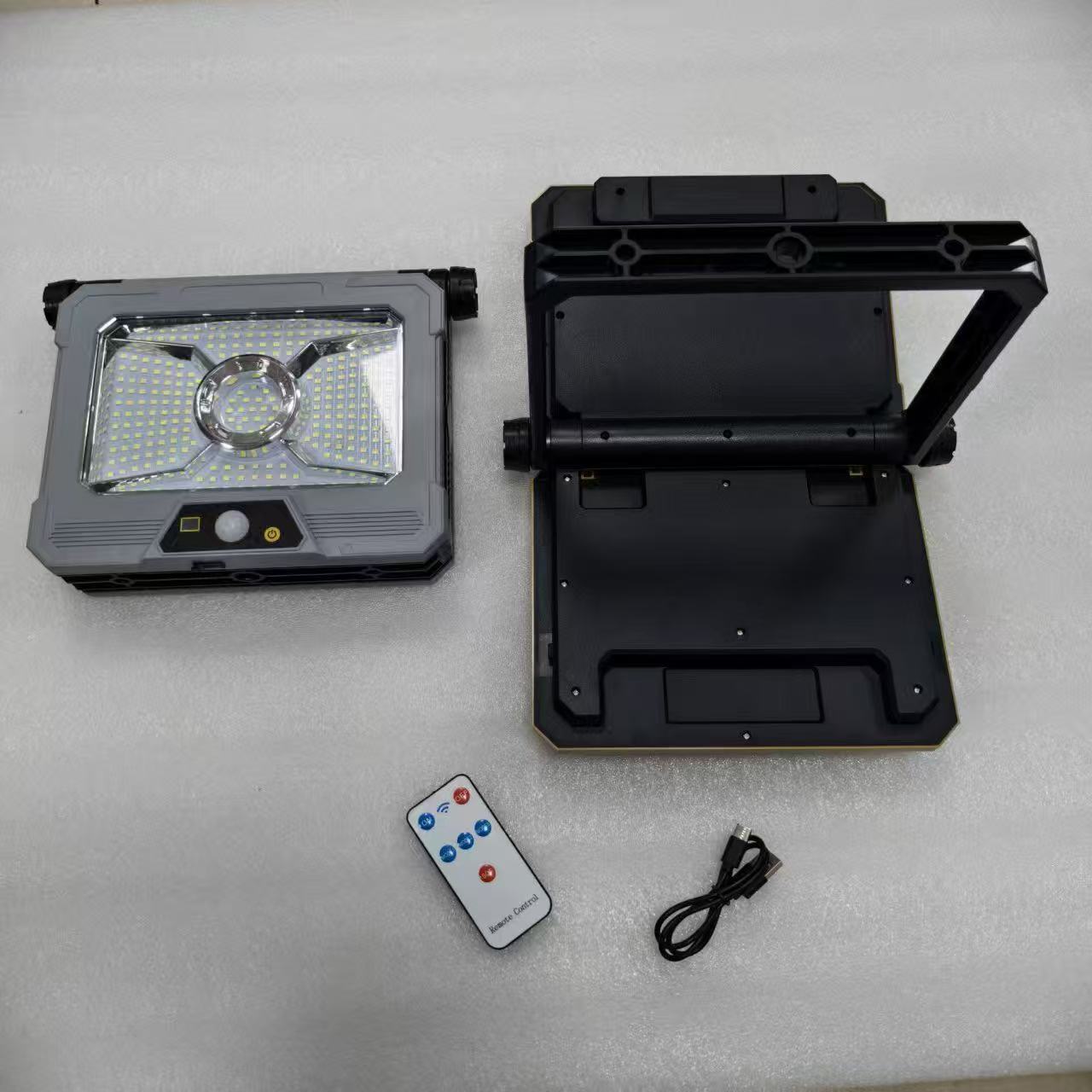 Solar garden lamps, solar panel street lamps, rainproof and waterproof lighting, energy-saving rechargeable outdoor garden lamps pic 12