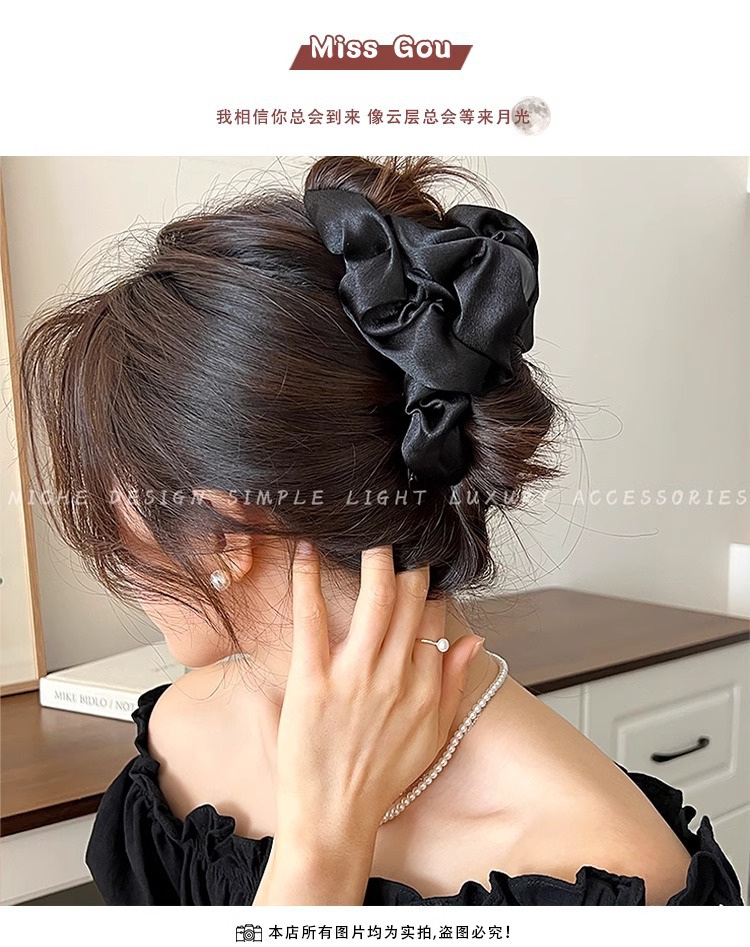 高级感布艺褶皱缎面泡泡抓夹女轻奢百搭头饰后脑勺盘发鲨鱼夹发卡详情1