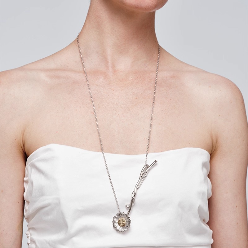 张悦儿同款新款小雏菊耳钉手链女小众设计感高级轻奢气质百搭项链详情9