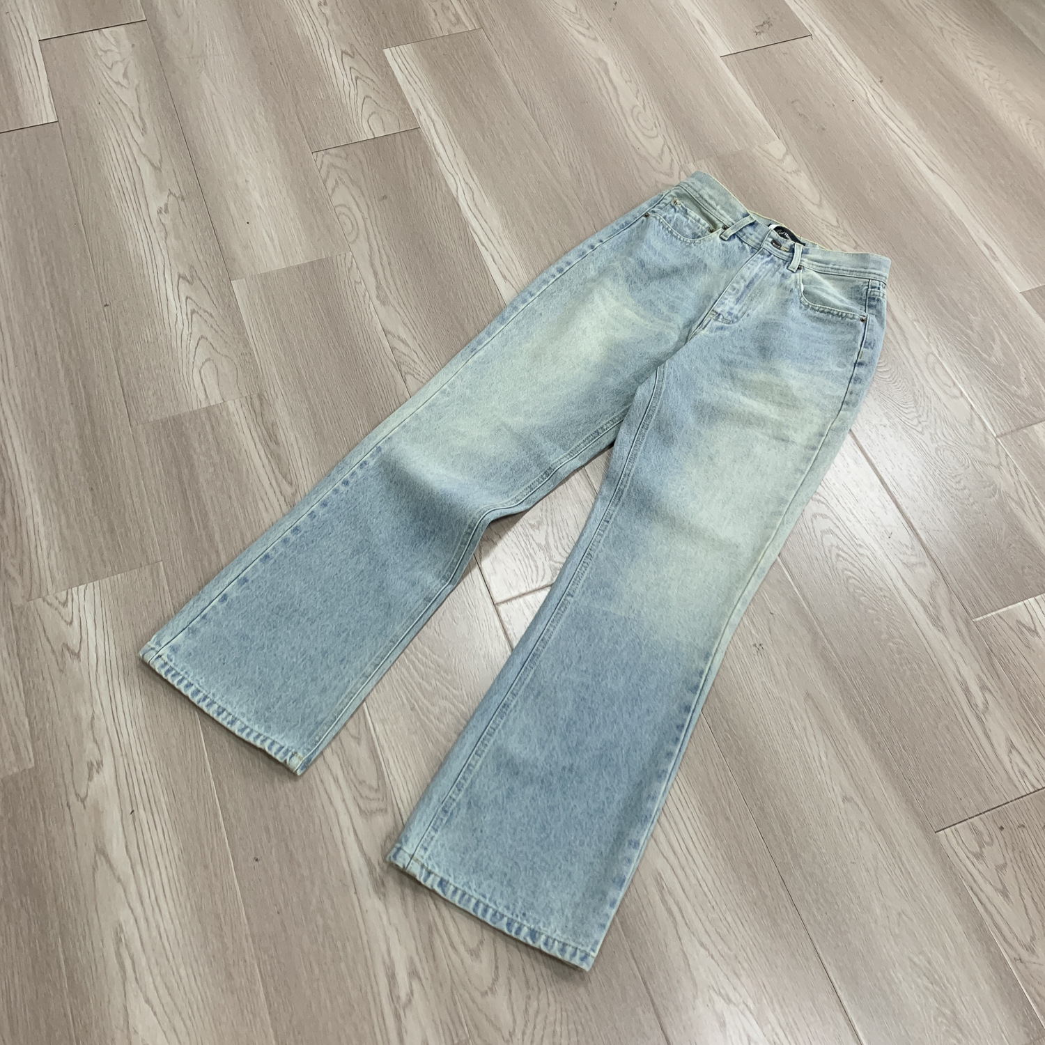 高货 冰蓝517风格水洗做旧猫须复古cleanfit直筒微喇男女牛仔长裤详情16