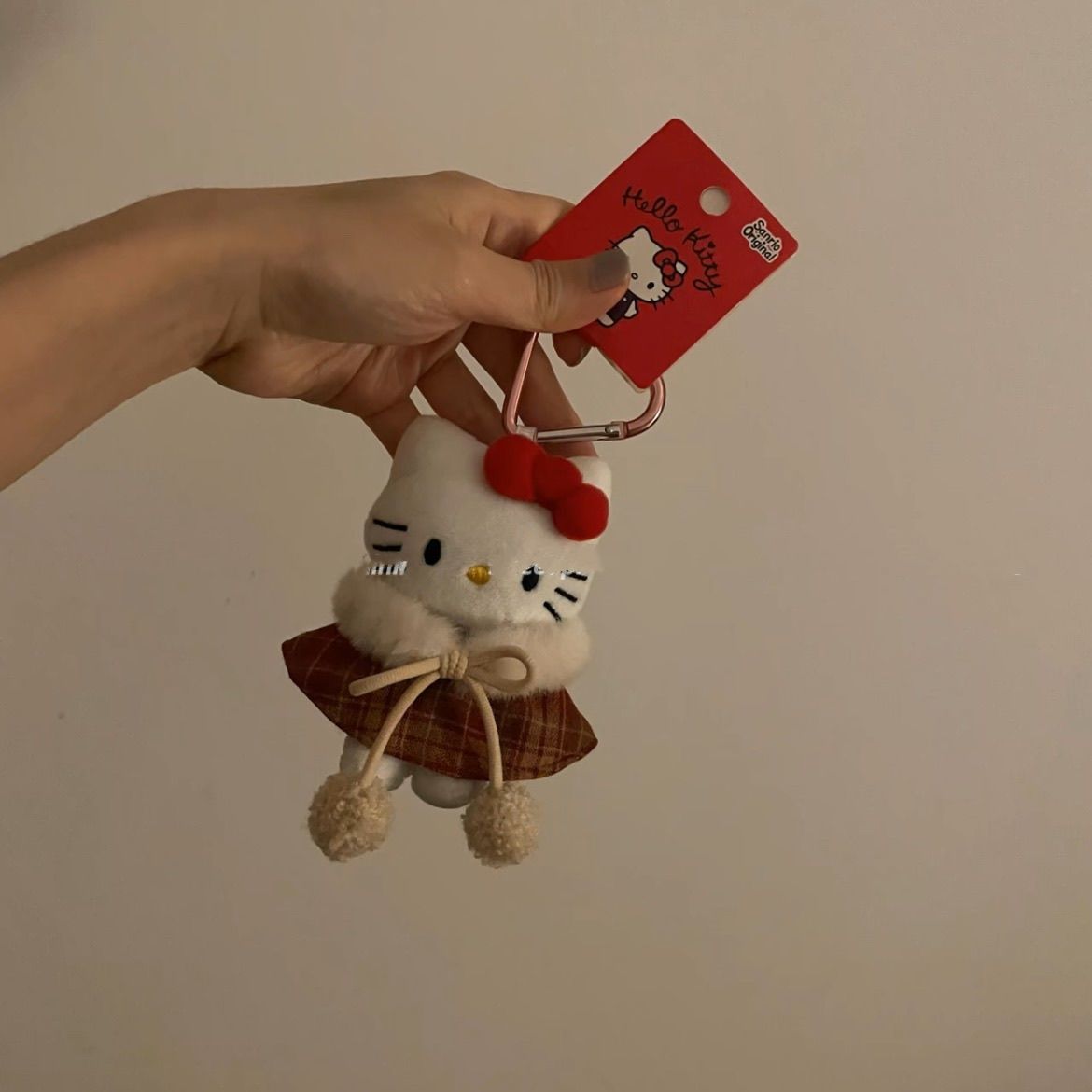 韩系ins斗篷hellokitty挂件可爱凯蒂毛绒公仔玩偶钥匙扣包包挂饰详情5