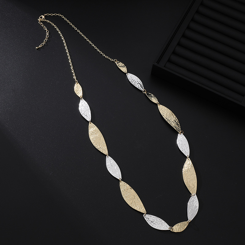 外贸跨境专供热销欧美轻奢气质高级设计感不规则几何合金女士项链详情10