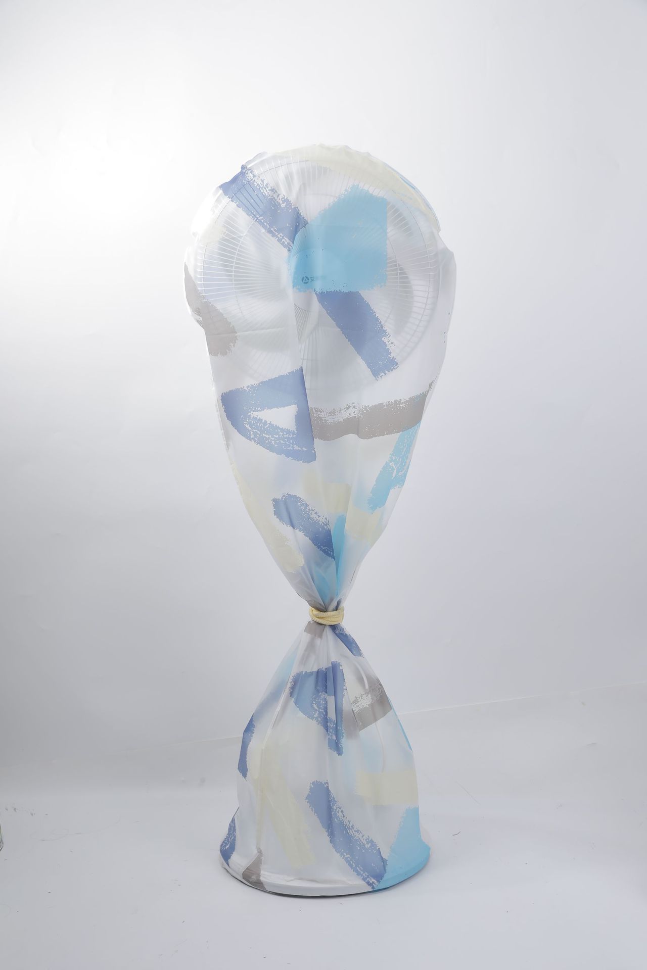 The fully enclosed fan cover is a semi-transparent long floor-standing dust-proof storage three-dimensional fan dust cover with cartoon pattern fabric pic 15