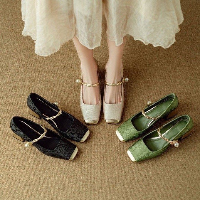 春季高跟鞋女一字带单鞋新中式国风拼色方头玛丽珍鞋法式珍珠粗跟详情1