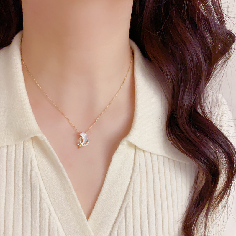 日韩时尚简约锆石贝母海豚吊坠项链女轻奢卡通可爱百搭锁骨链批发详情4
