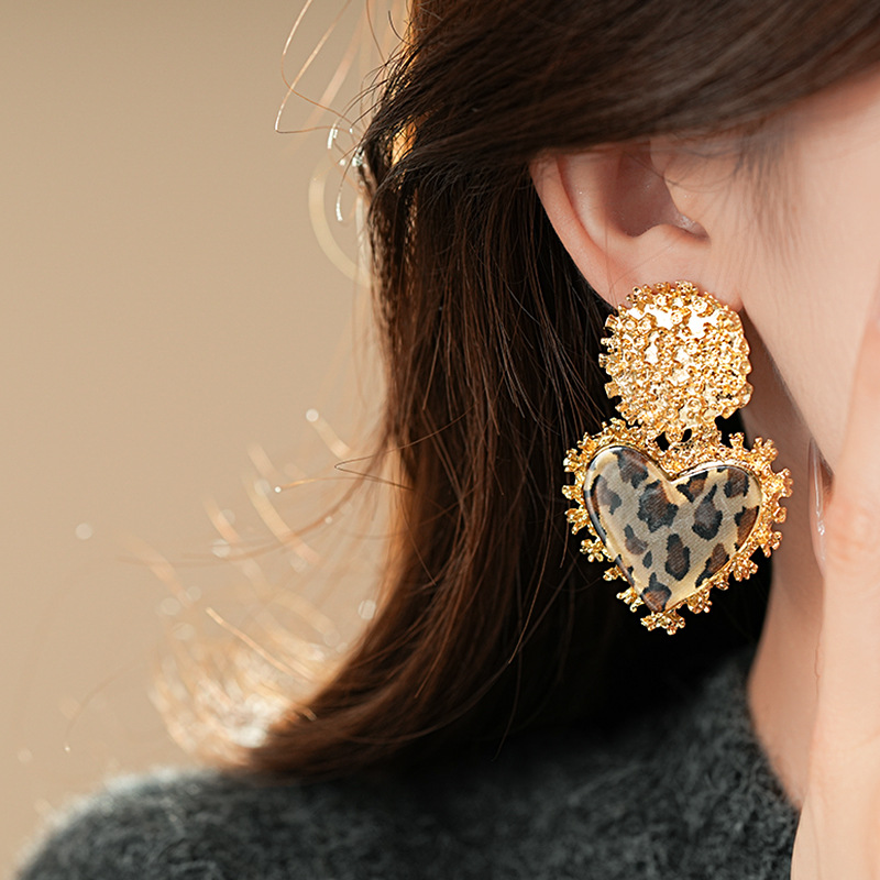 钢针圆形纹路爱心树脂豹纹耳钉复古宫廷风耳环时尚美拉德耳饰批发详情18