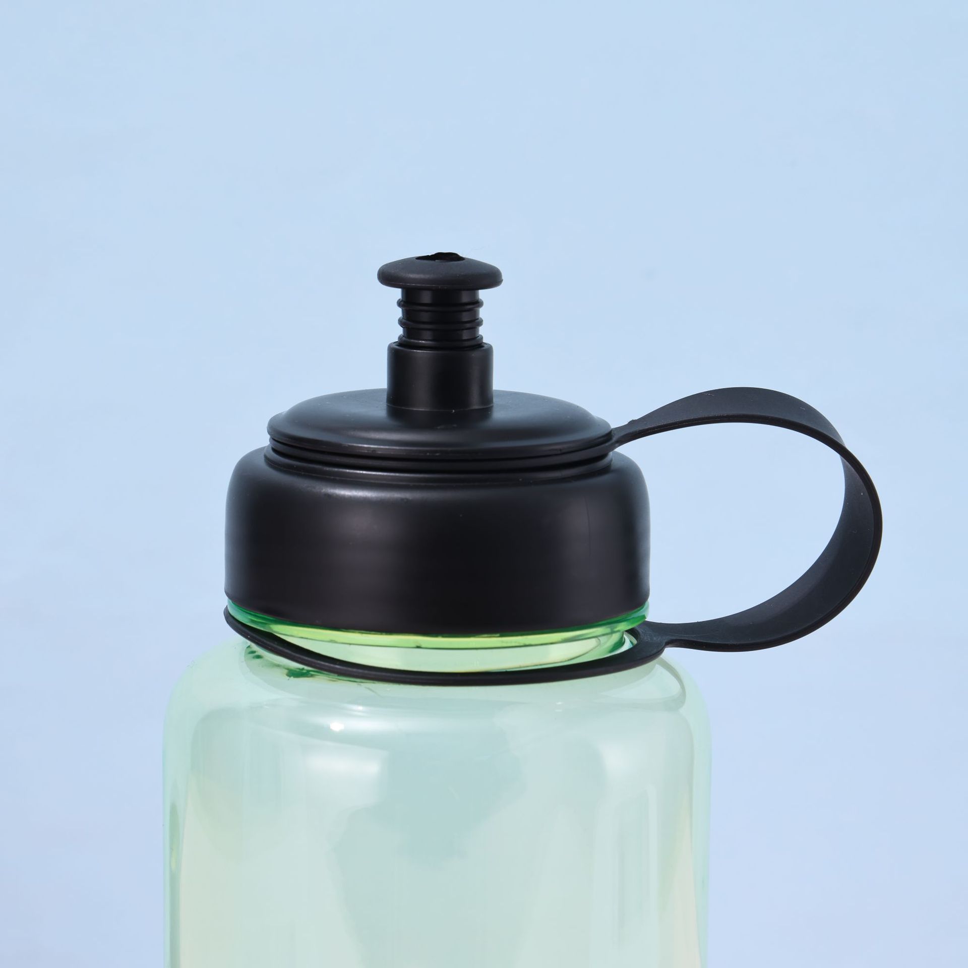 创意简约耐摔塑料水杯大容量运动直饮户外便携随手杯批发日用百货杯具保温瓶详情10