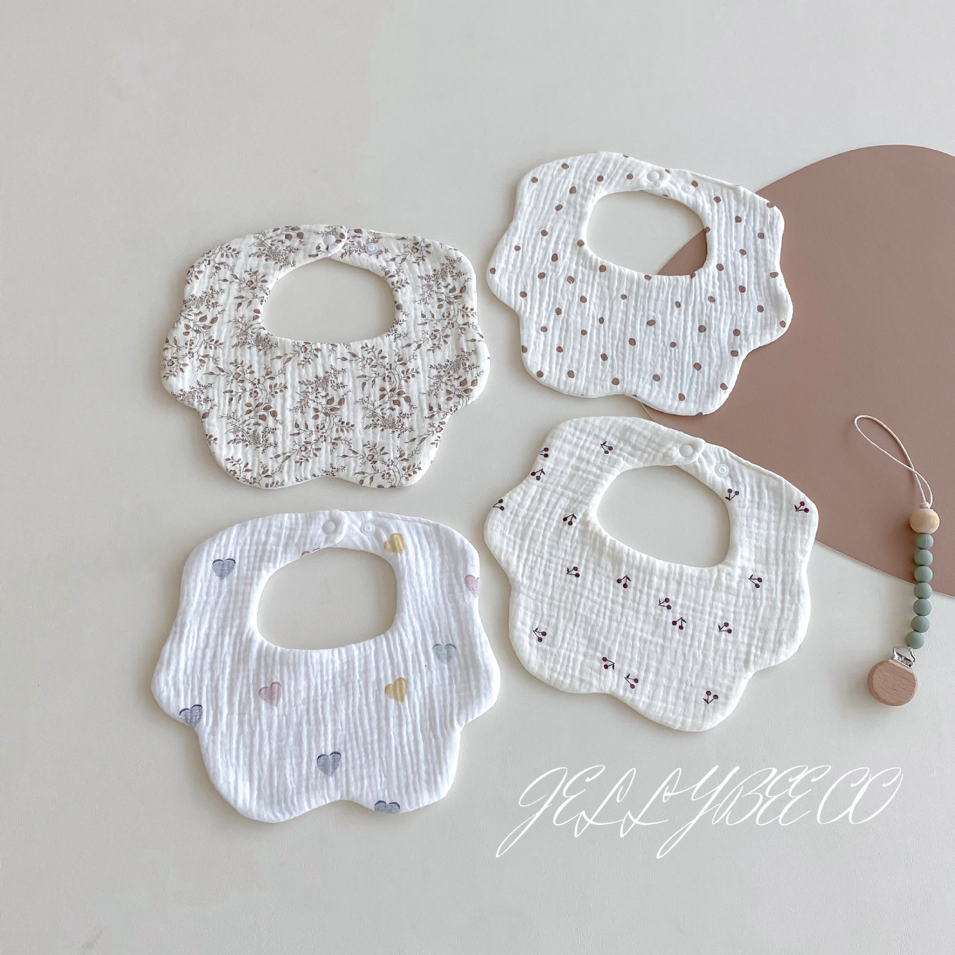 花瓣宝宝围嘴新生婴儿口水巾A类纯棉纱四季吸水围脖跨境详情12