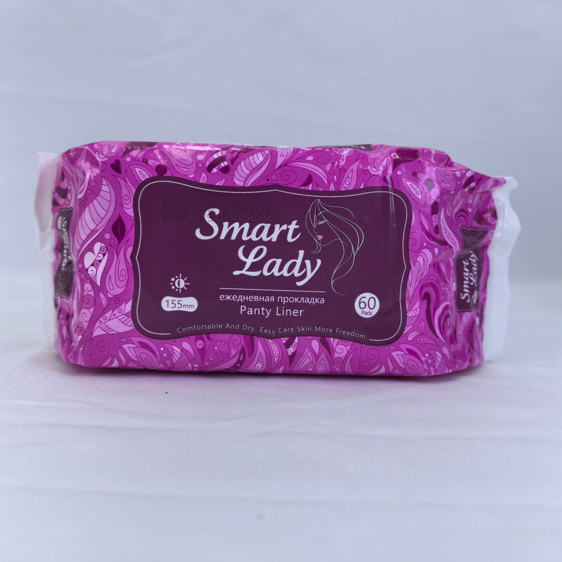 60片装外贸卫生巾出口155mm卫生护垫日用夜用卫生巾整箱批详情5