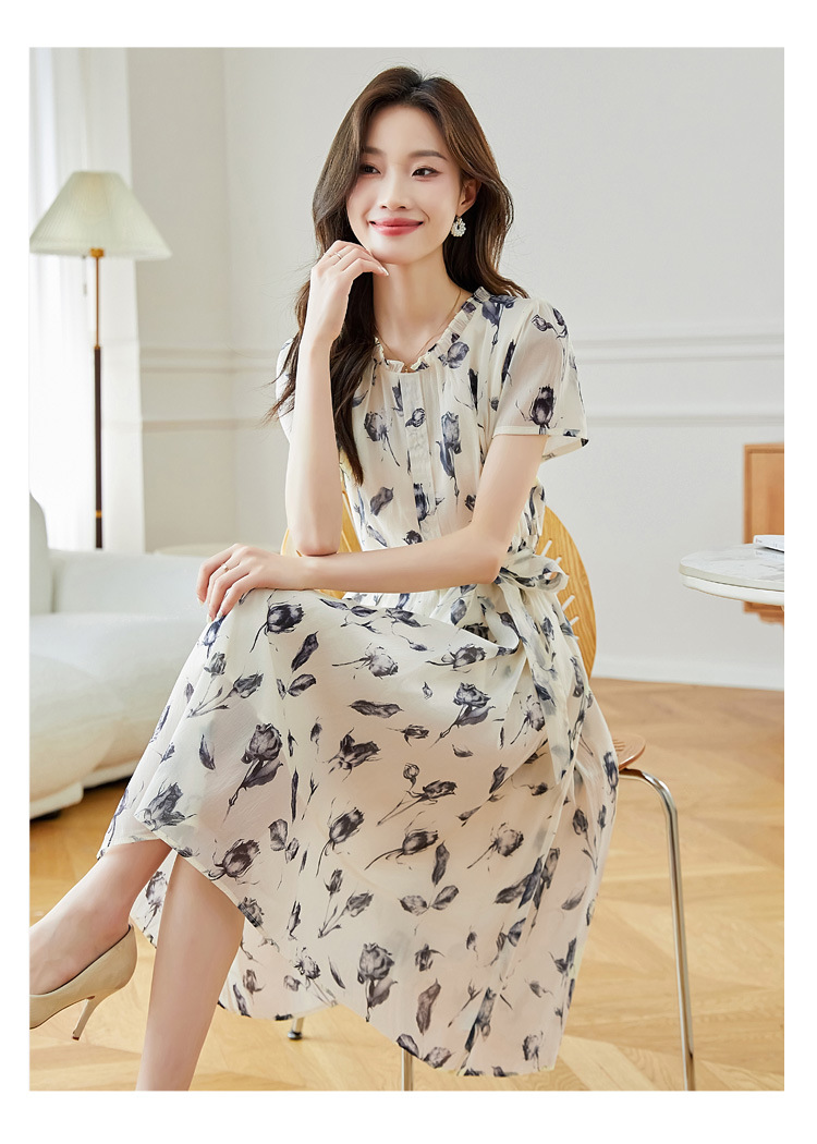 夏季短袖连衣裙女2025新款夏季爆款女装气质碎花裙雪纺中长款裙子详情25