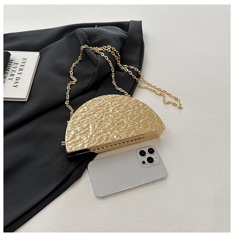 晚宴包金属2024夏季新款盒子女包链条单肩斜挎包褶皱跨镜女手机包详情73
