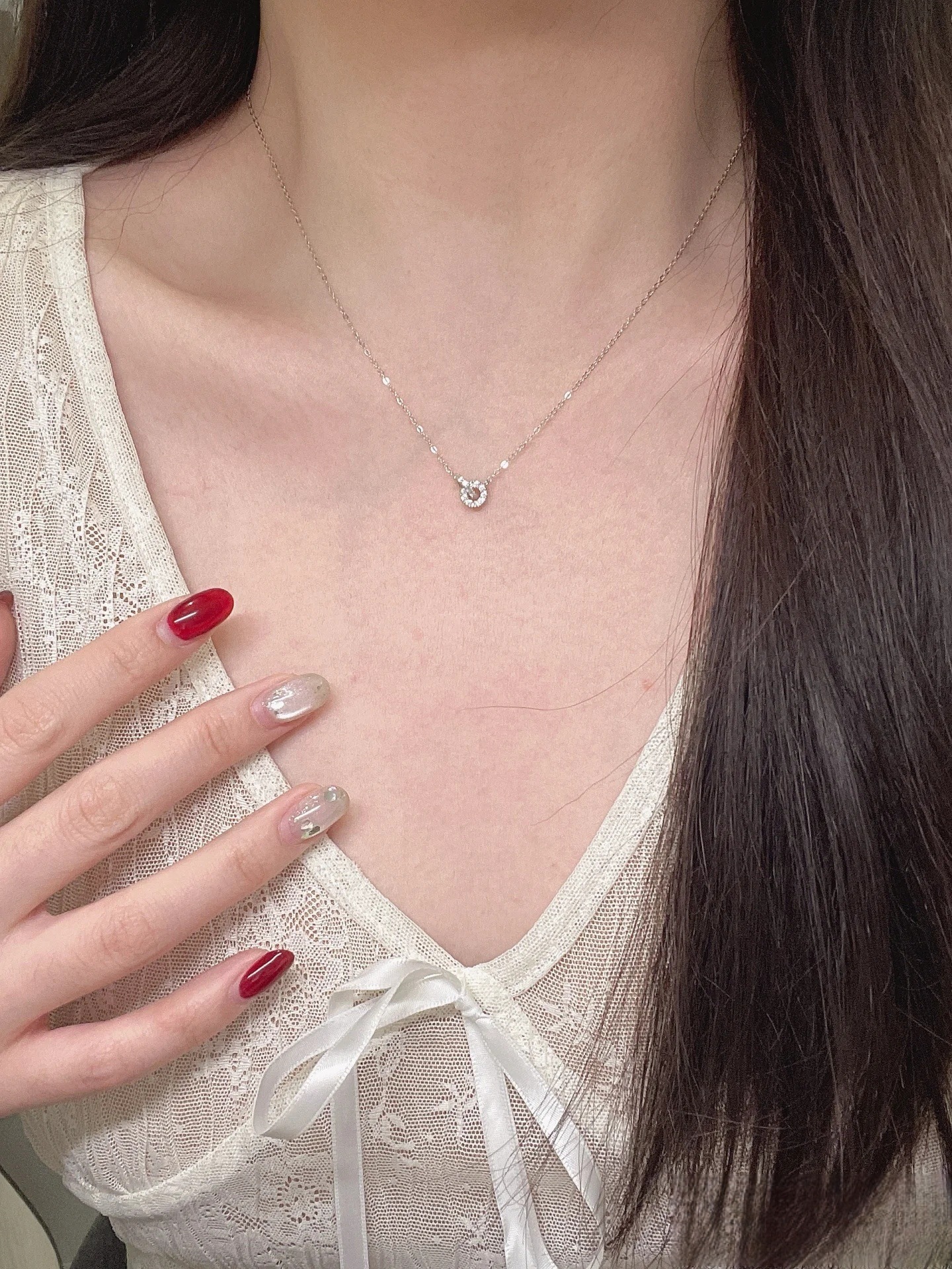 S925 sterling silver pearl necklace, a niche design for women, exudes a light luxury and high-end feel, does not fade, and is a simple collarbone chain accessory wholesale pic 9
