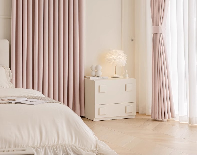 The blackout master bedroom curtains are fully blackout. The new French Chenille living room fabric exudes a sense of luxury and grandeur pic 37
