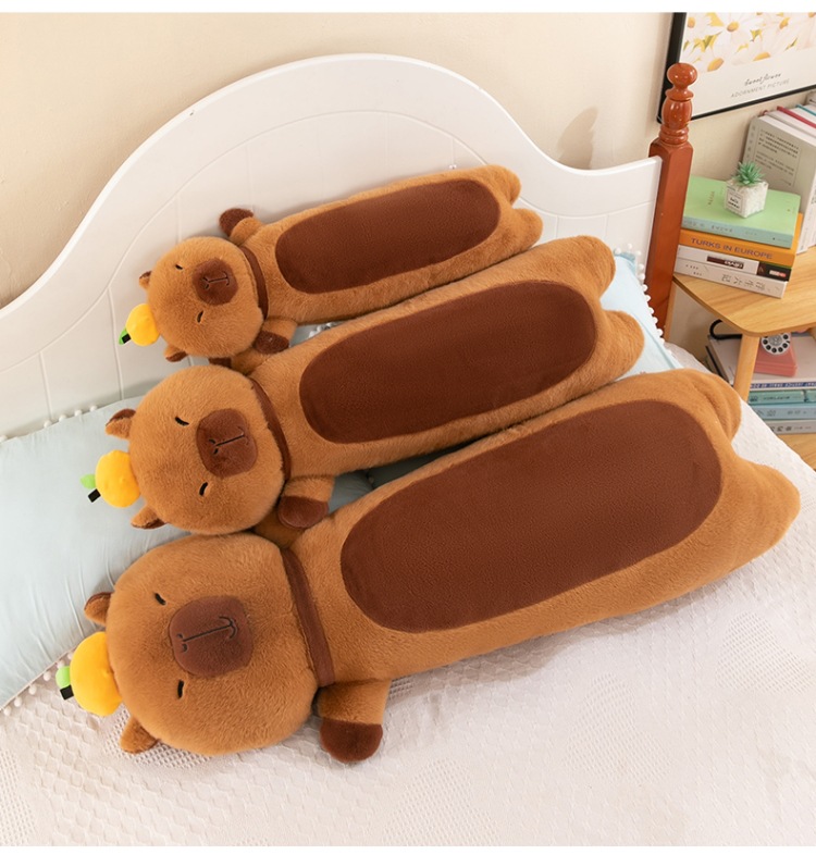 外贸创意长条卡皮巴拉抱枕可爱大号水豚公仔睡觉夹腿娃娃毛绒玩具详情12