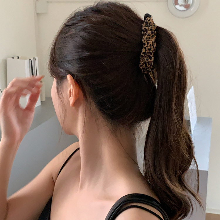 Korean-style cute polka dot leopard print hair clips, fashionable ponytail tie, fabric banana clip hair accessory pic 6