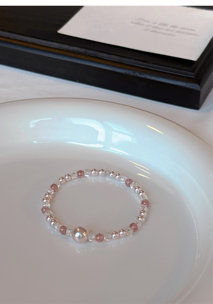 曼塔玫瑰草莓晶珍珠手链轻奢高级感手串女不掉色水晶串珠手饰批发详情9