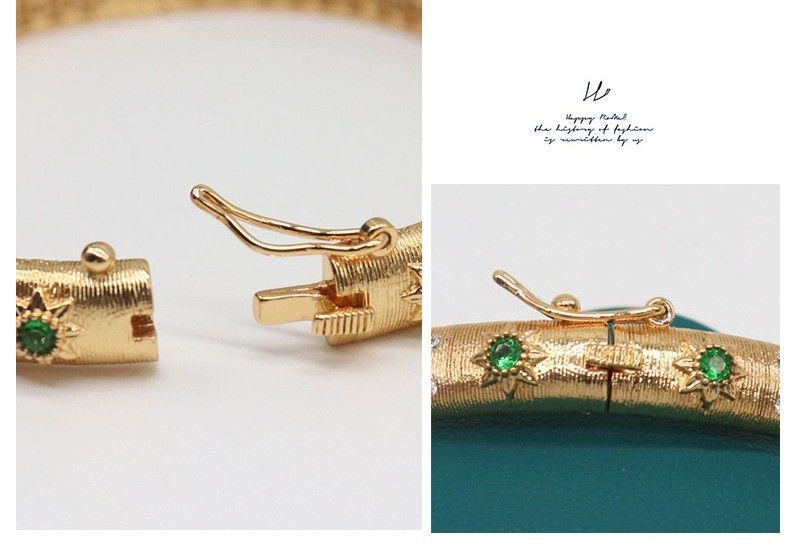 Italian court brushed bracelet, elegant and light luxury for women, retro open bracelet with green opal, light luxury for women pic 2