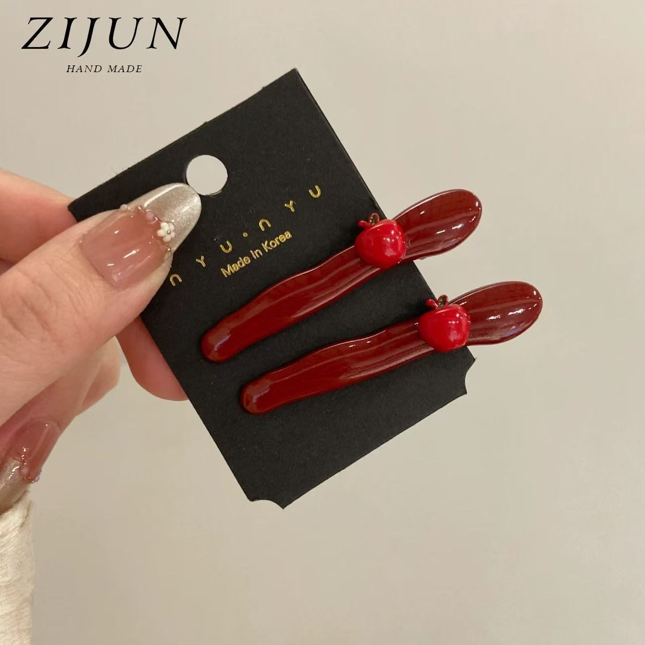 Korean cute little apple bangs hairpin, bangs hairpin, Encore red, high appearance level, side duckbill one-line clip pic 3