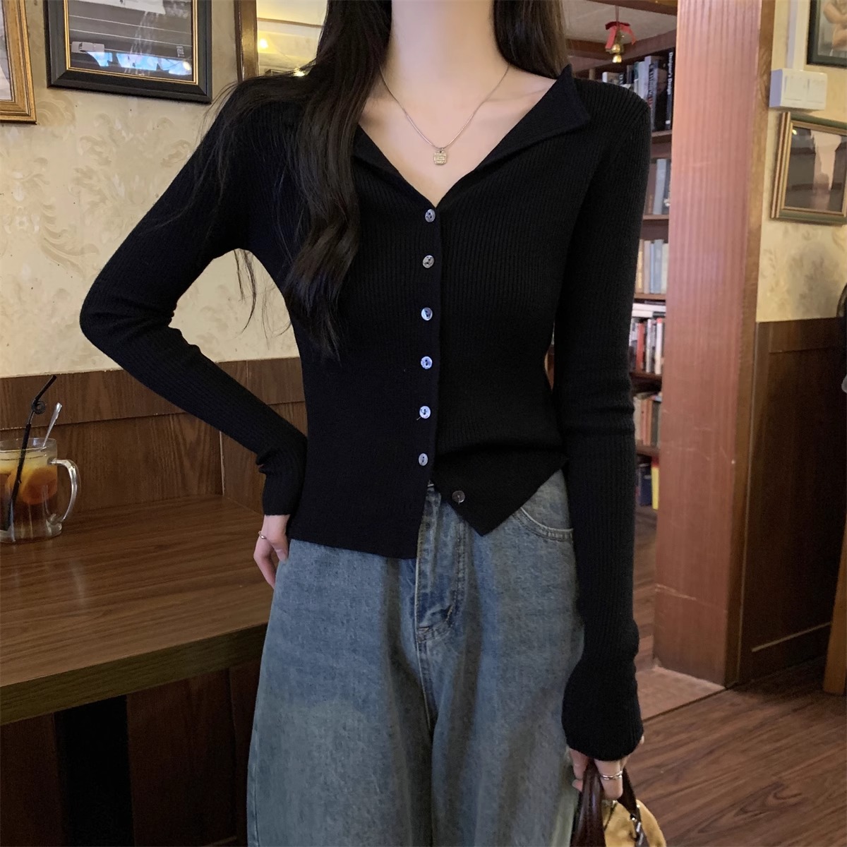 法式翻领长袖针织开衫女秋季2024新款小众设计感修身打底短款上衣详情16
