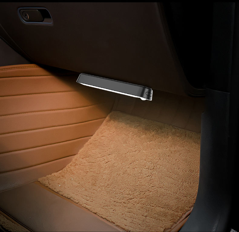 s%汽车载后备箱灯照明灯自动感应灯吸顶灯led尾箱灯车用阅读灯车详情20