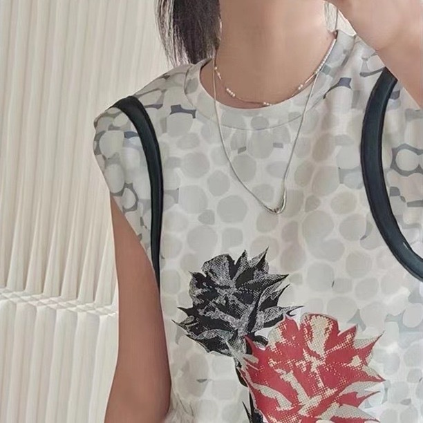 小众捶打纹U形笑脸吊坠项链女设计高级感极简日常百搭长款毛衣链详情2