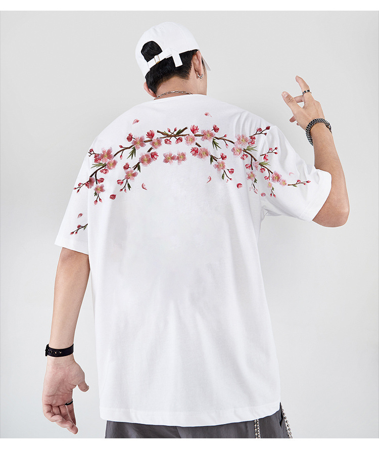 New Spring/Summer 2025 Guochao Chinese Trend brand loose plum blossom embroidered short-sleeved T-shirts for men and couples, summer half-sleeved pic 17