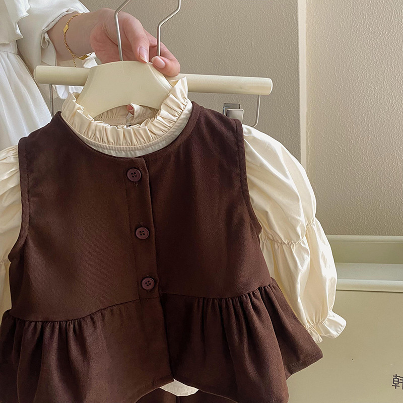 女童2025春秋季新款可爱时尚三件套打底衫单排扣上衣长裤套装外贸详情6