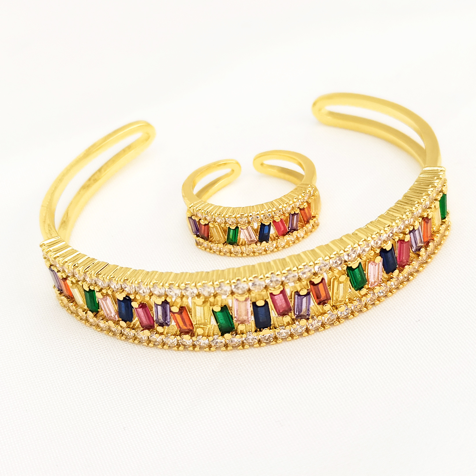 Golden bracelets, sand gold stainless steel bracelets, acrylic arm bracelets, fashionable accessories pic 11