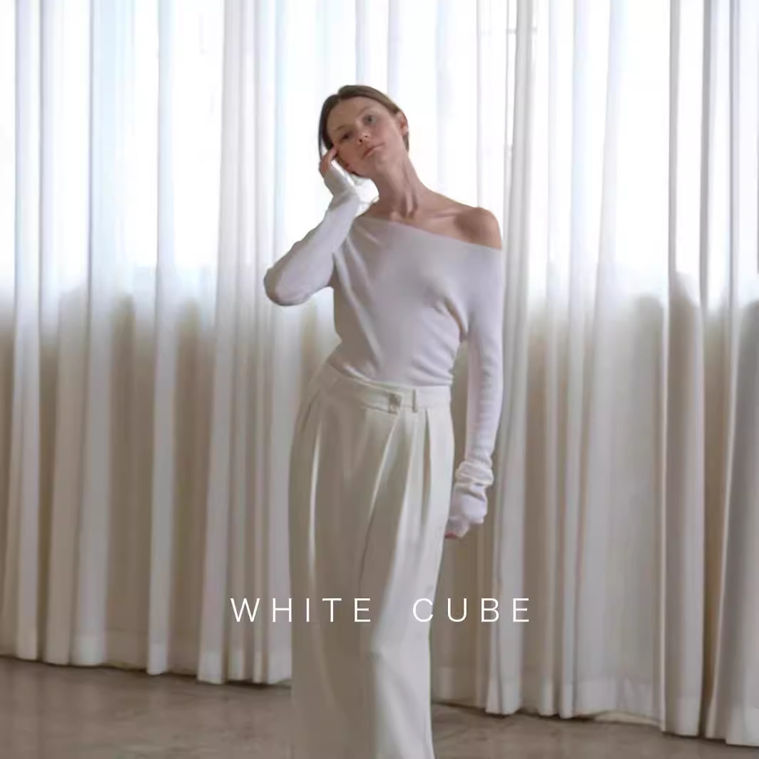 2024春夏羊毛打底针织衫无缝一体一字领高级感露肩桑蚕丝针织衫女详情9