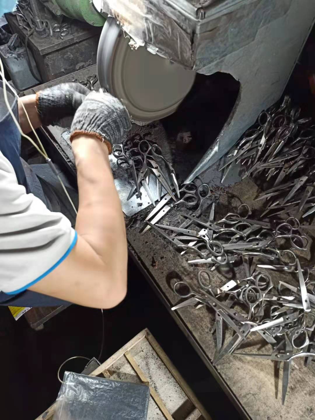 理发剪刀美发专业平牙剪打薄碎发套装  刘海神器剪头发剪刀理发店详情6