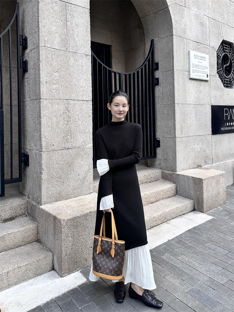 DIGM秋冬复古小香风不规则荷叶边收腰磨毛弹力针织连衣裙女10882详情17