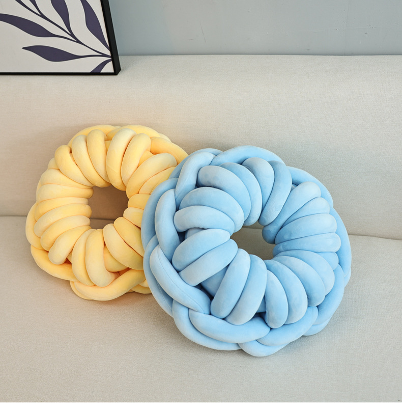 新款现代简约北欧风甜甜圈抱枕环形打结抱枕创意毛线编织坐垫靠垫详情19