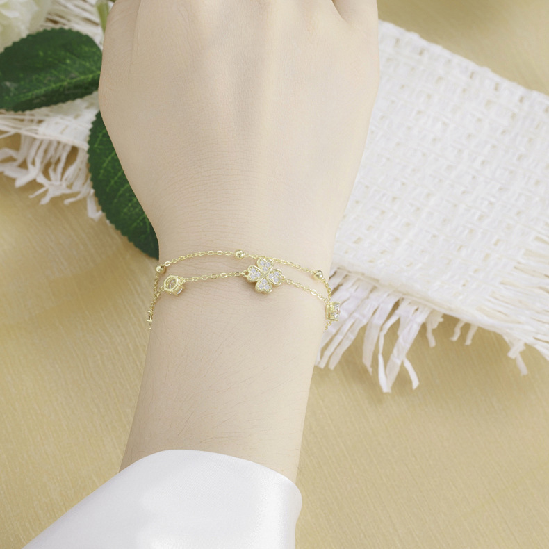 Zhuoheng Select S925 All-silver Clover 50-point Moissanite diamond bracelet, a light luxury and niche design bracelet chain pic 5