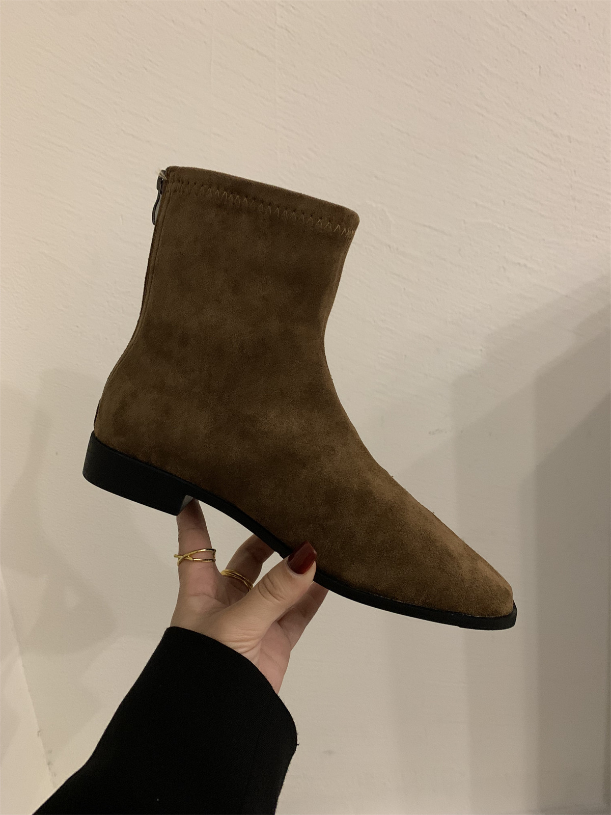 2024秋冬季新款极简软皮方头百搭低跟马丁靴女后拉链平底瘦瘦短靴详情22