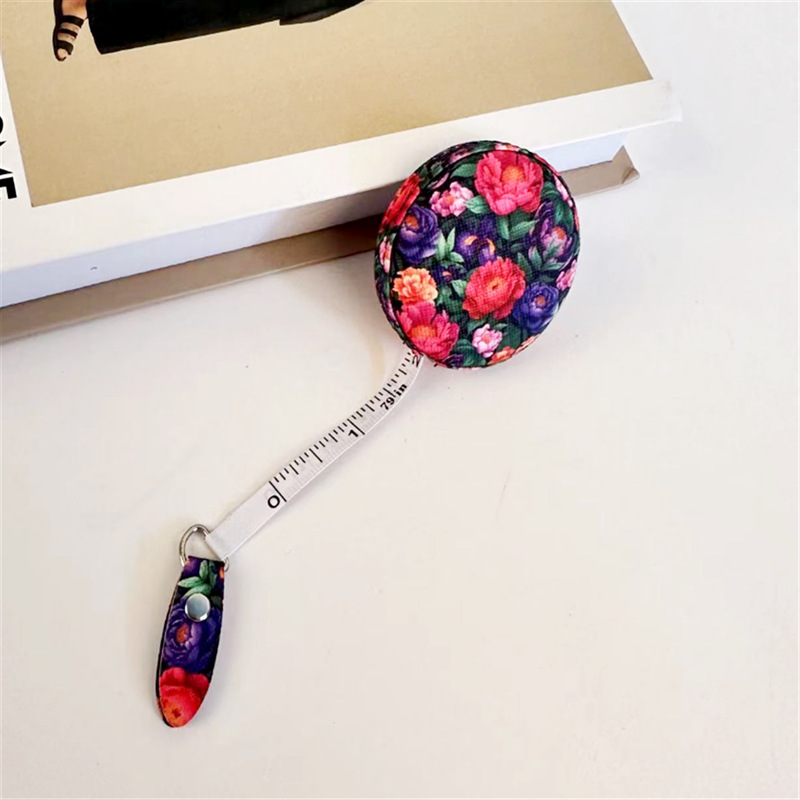 Cross-border portable tape measure, oil painting style small ruler, flexible ruler, portable measurement of three measurements, mini leather tape measure, measuring clothing leather ruler pic 8