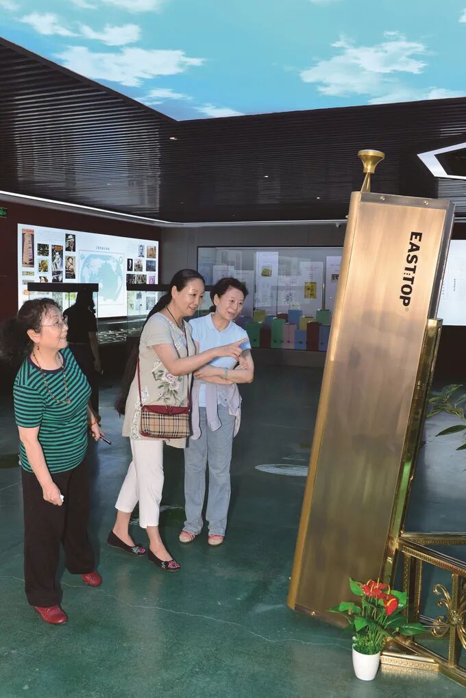 简约东方鼎LUCKY13孔十三孔布鲁斯口琴蓝调 调音专业演奏批发详情11