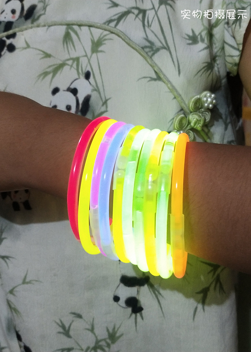八色混荧光棒摆地摊儿童网红发光玩具批发货源发光棒厂家直销热卖详情12
