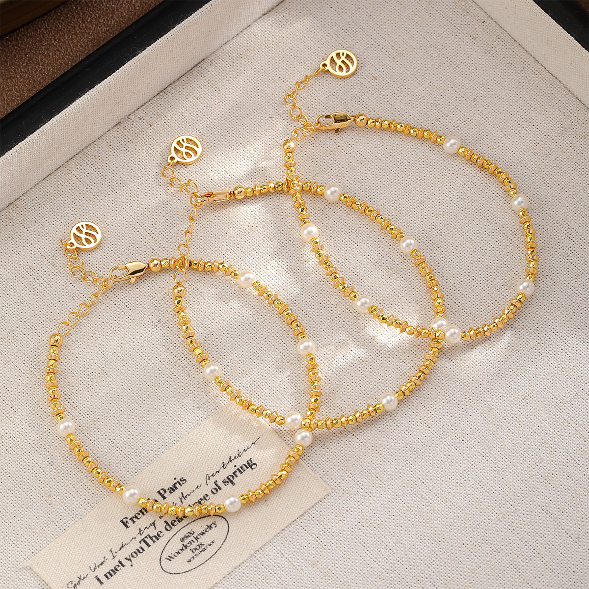 NALA娜啦玻璃珍珠女士手链轻奢高级感法式复古金色女生精致小饰品详情18