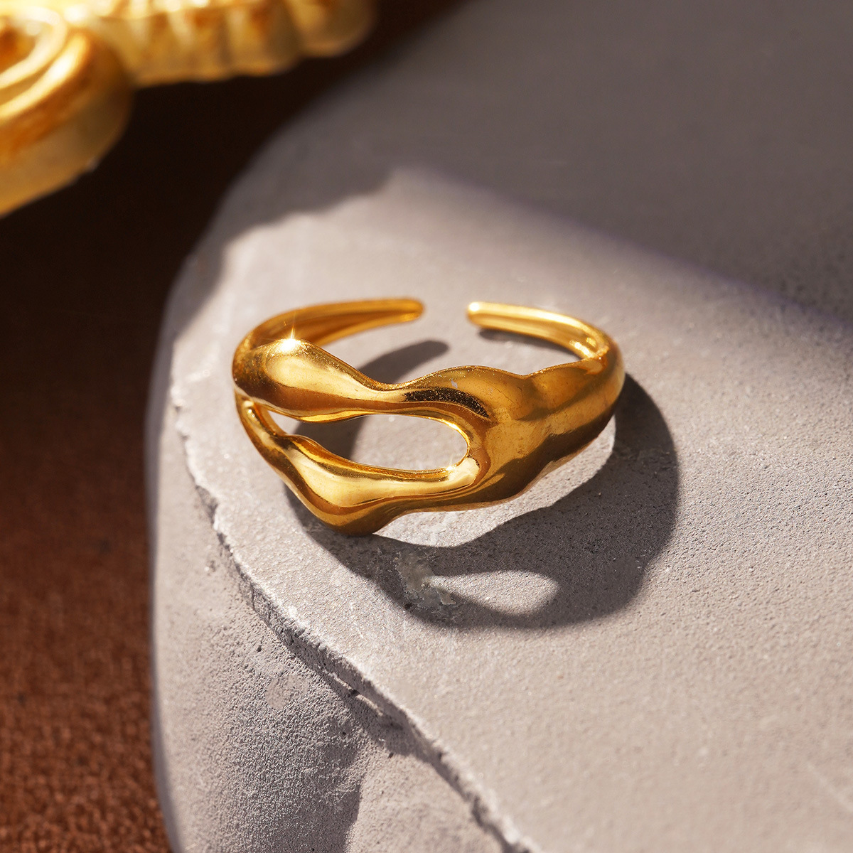 Retro European and American geometric stainless steel ring, non-fading shell geometric shape, fashionable and simple titanium steel index finger ring pic 22