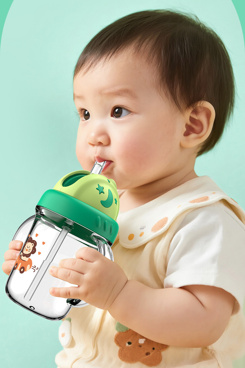 儿童水杯大容量塑料吸管杯宝宝喝水便携水杯防摔防漏夏季水杯批发详情7