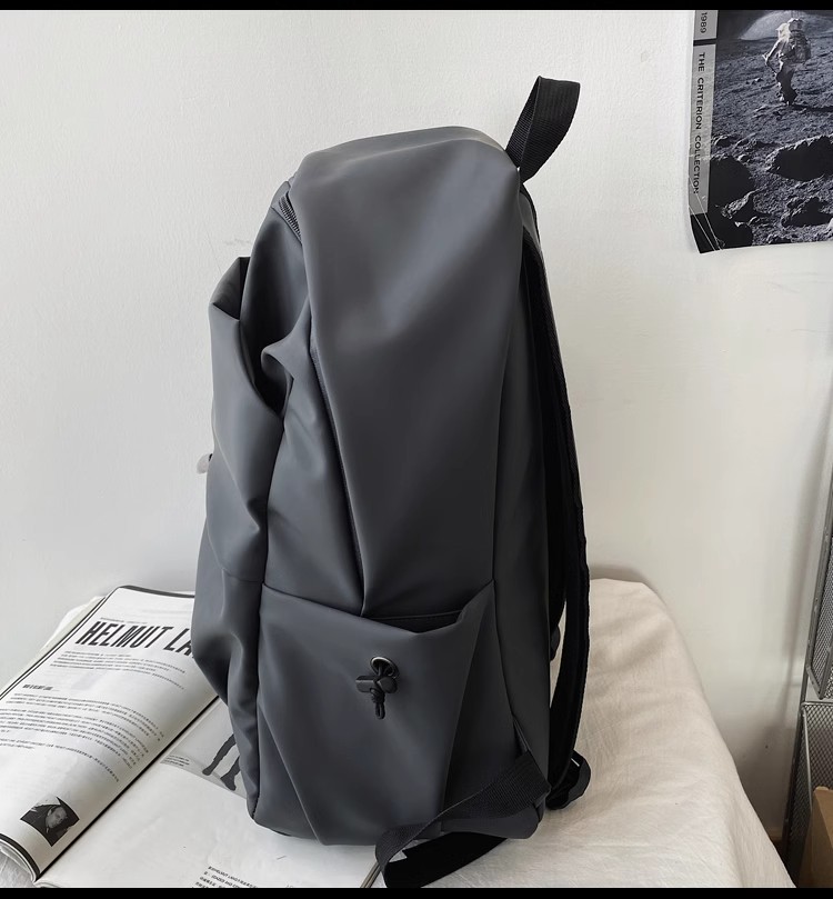 防水尼龙布韩版双肩包大容量大学生书包男士褶皱休闲旅行电脑背包详情8