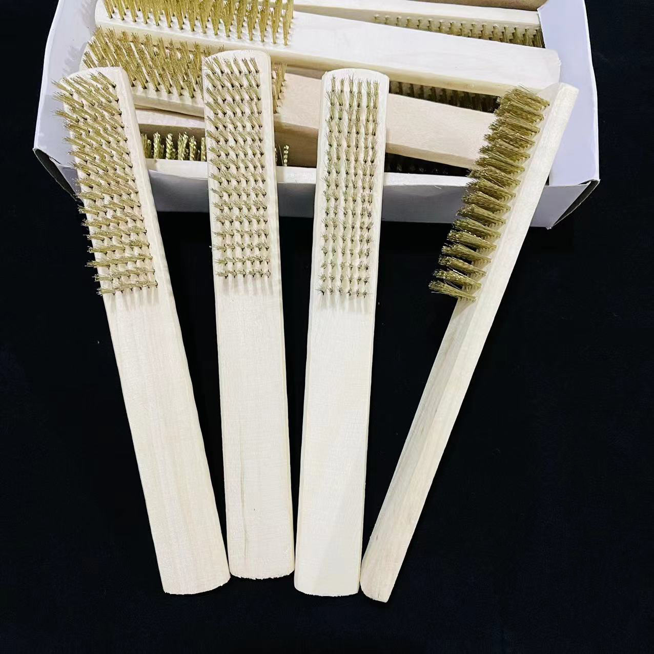 【 Zone 3-7 】 Wire brush 12/ box 360/ Small box of cultural and artistic steel wire brush, wooden handle rust removal and polishing steel brush, Diamond Bodhi walnut cleaning brush, copper brush, iron brush, sink pic 5