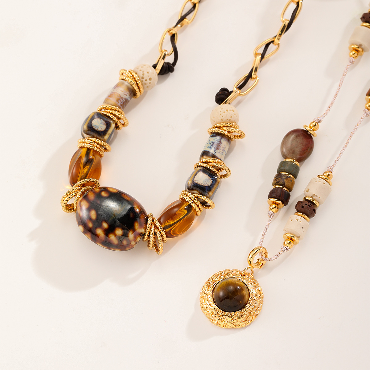 Nasha Cross-border best-selling high-end Maillard amber beaded long necklace accessory for women, natural stone necklace for women pic 11