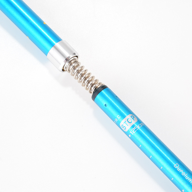 跨境四节折叠登山杖7075铝合金超轻户外徒步远足北欧减震伸缩手杖详情7