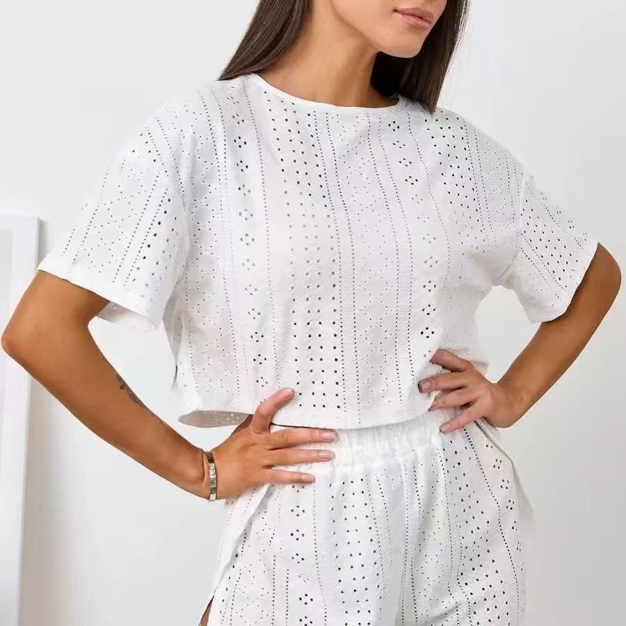 A new, comfortable and loose white short-sleeved shirt, shorts and pajama set that is a bestseller on Amazon for cross-border sales from Europe and America pic 2