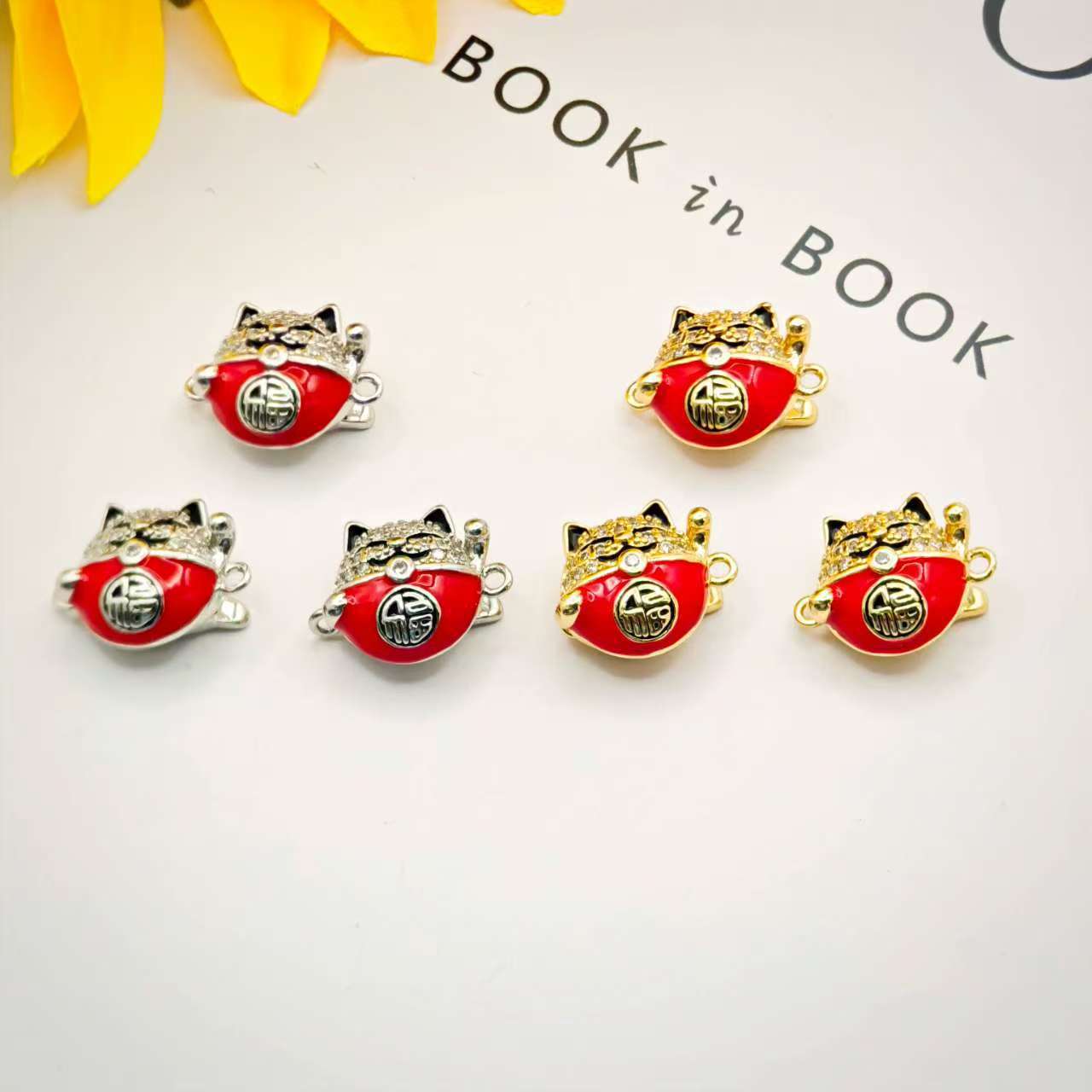 Retro oil paint-style flower intaglio clasp for jewelry accessories, simple and light luxury, vintage French oil-dripping clasp, high-end matching pic 8