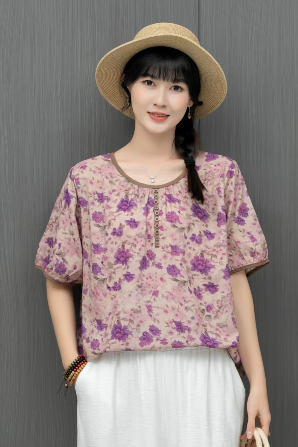 2025 Summer New Style artistic printed cotton and linen shirt, retro loose large size round-neck pullover, elegant T-shirt for women pic 19